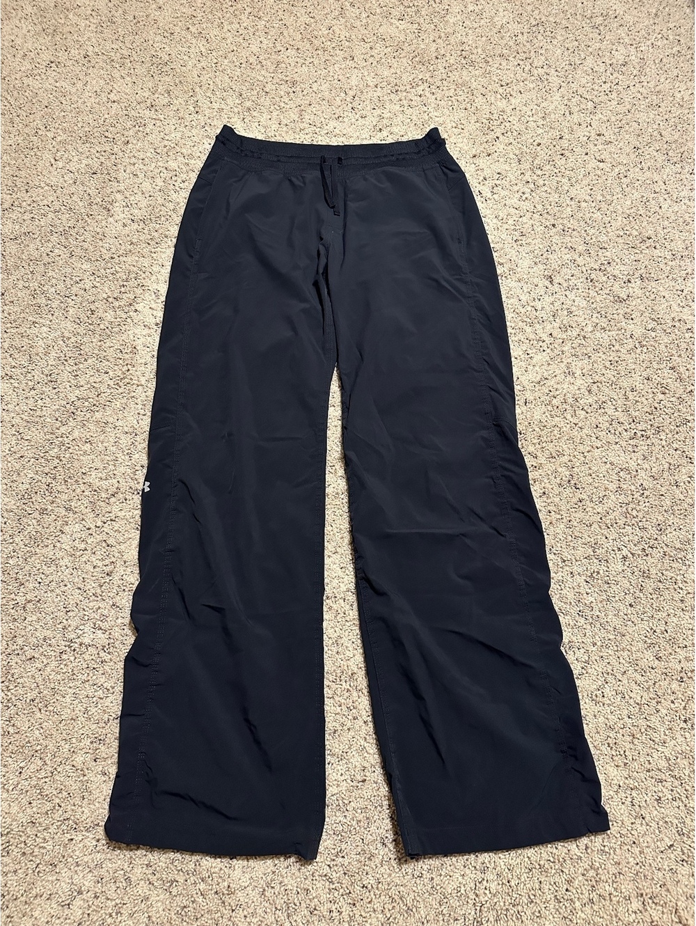 Under Armour Women’s Loose Fit Black Storm Track Pants Size L